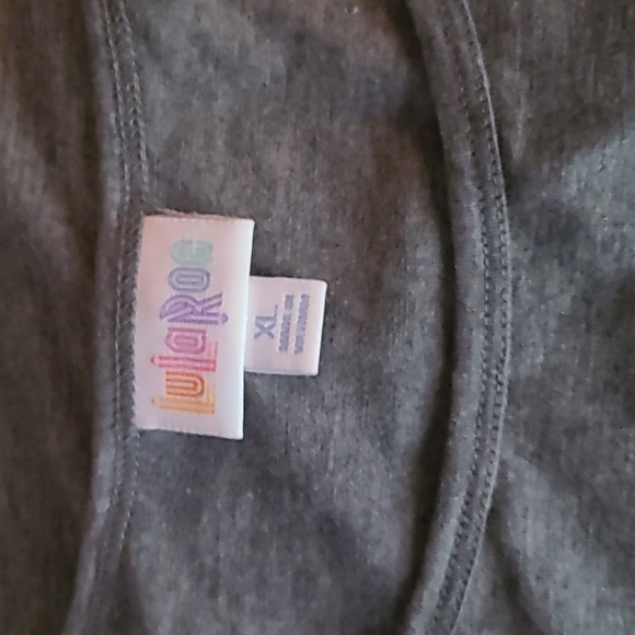 LLR LuLaRoe Gray High Low Irma Top Sz XL - Picture 3 of 5